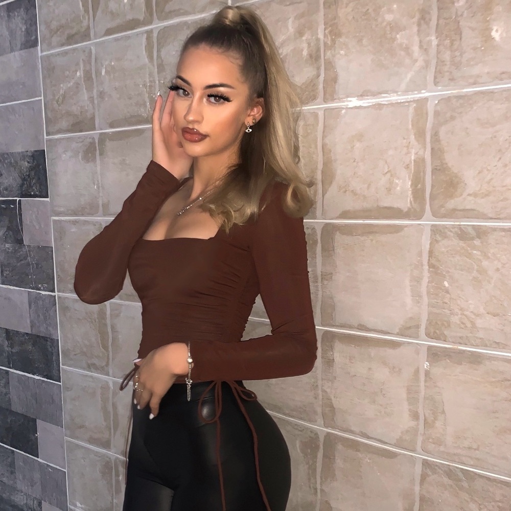 Meet your Posher, Yasmeen